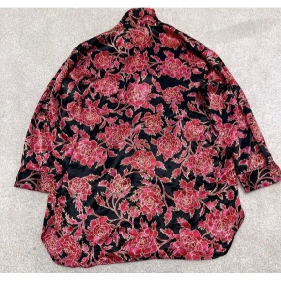 Victoria's Secret Pajama Shirt Red Black Floral Button Up Size Medium - Picture 5 of 8